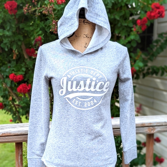 Justice heather grey fleece hoodie. NWOT. Size 12 - Picture 2 of 8